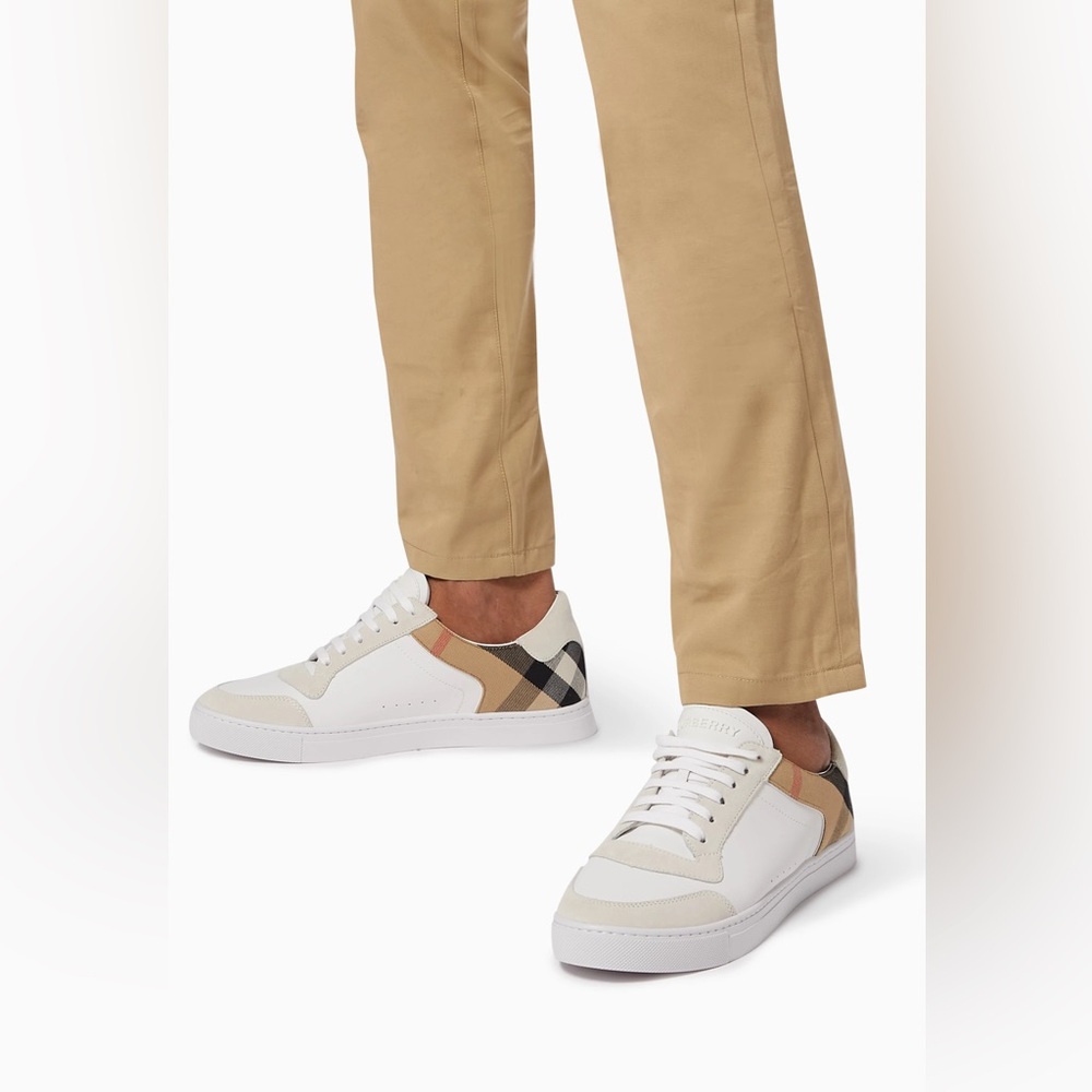 Burberry Reeth Low Top Sneakers